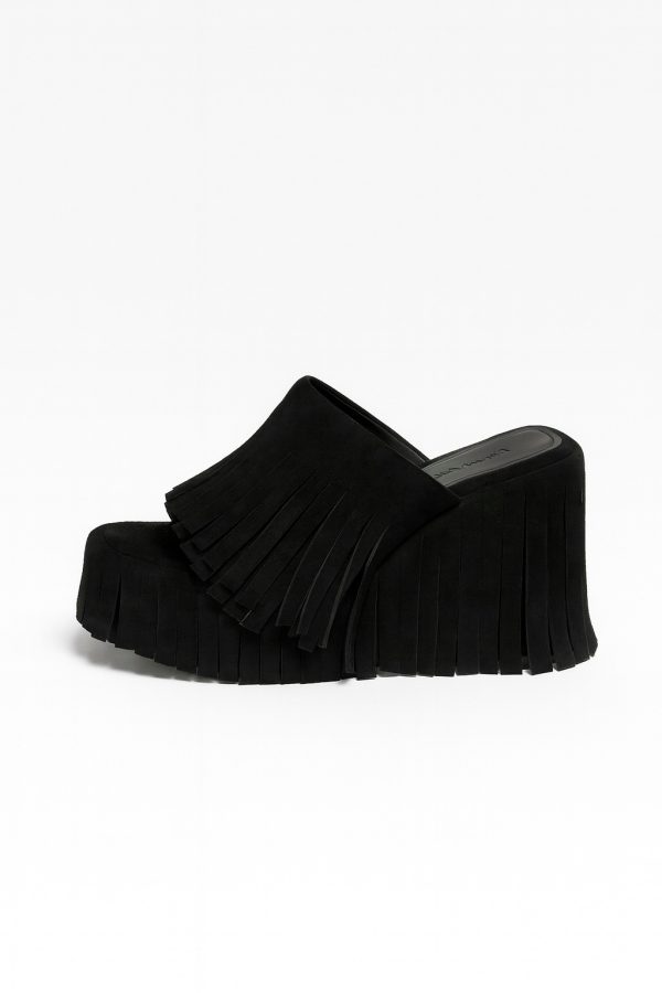 Plataformas Isadora Negro